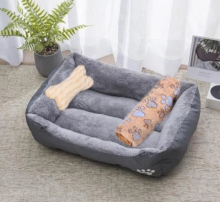 Pet Bed for Dogs & Cats – Warm Cotton Square Nest, Multiple Sizes