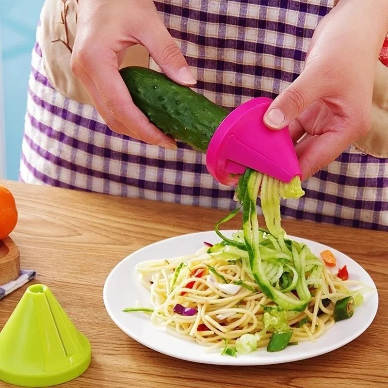 Manual Vegetable Grater & Spiral Peeler – Kitchen Rotating Shredder for Potatoes, Carrots & Radishes