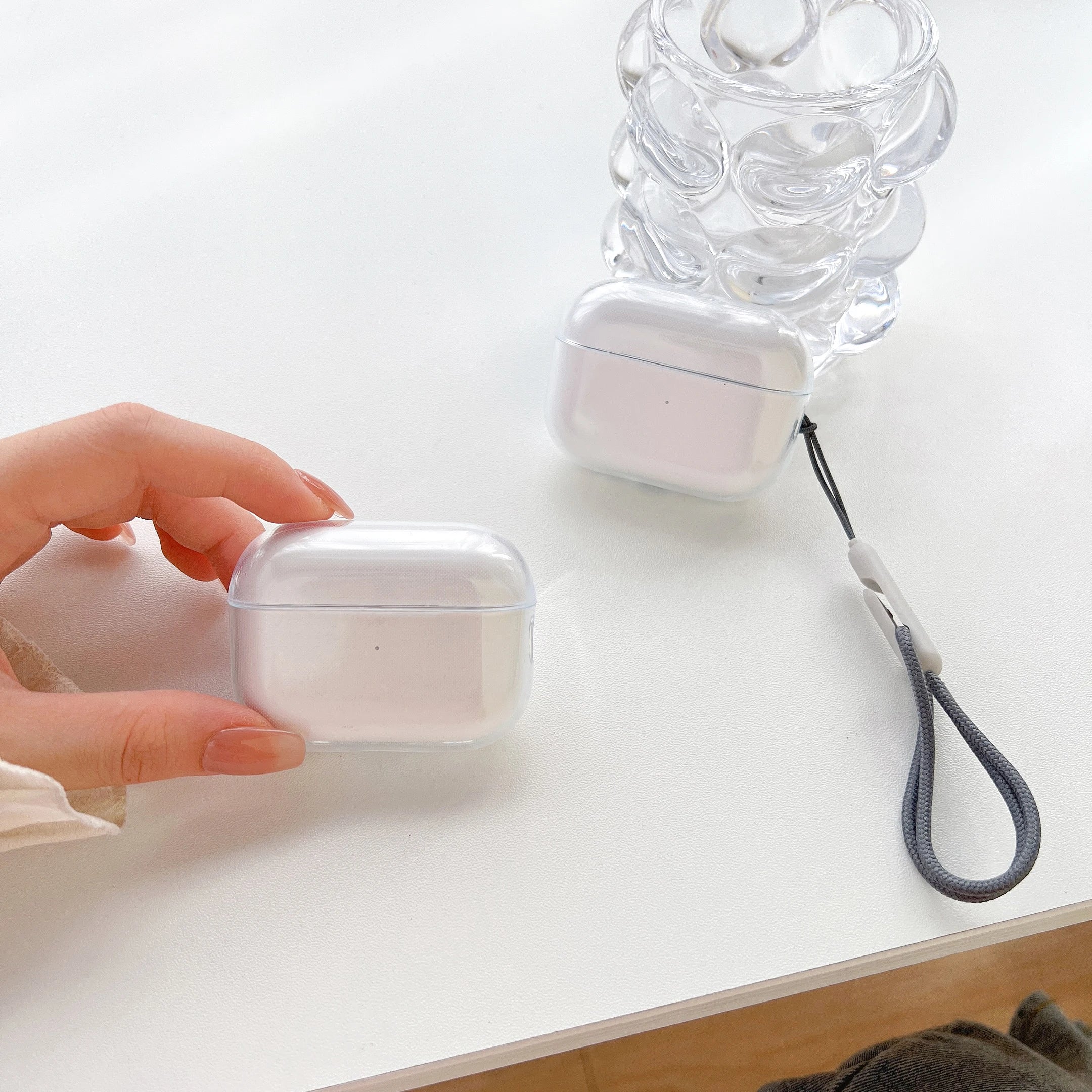 Clear Shockproof AirPods Case with Lanyard – Compatible with AirPods 1/2/3/4/Pro/Pro2