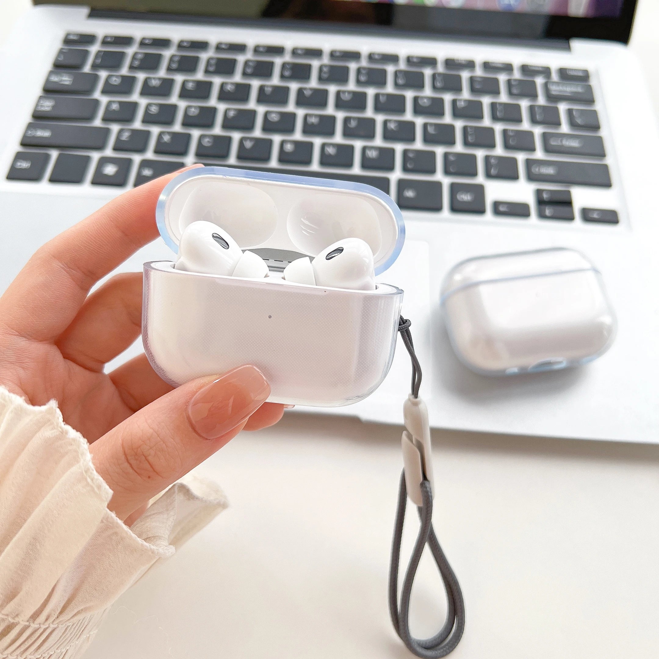 Clear Shockproof AirPods Case with Lanyard – Compatible with AirPods 1/2/3/4/Pro/Pro2