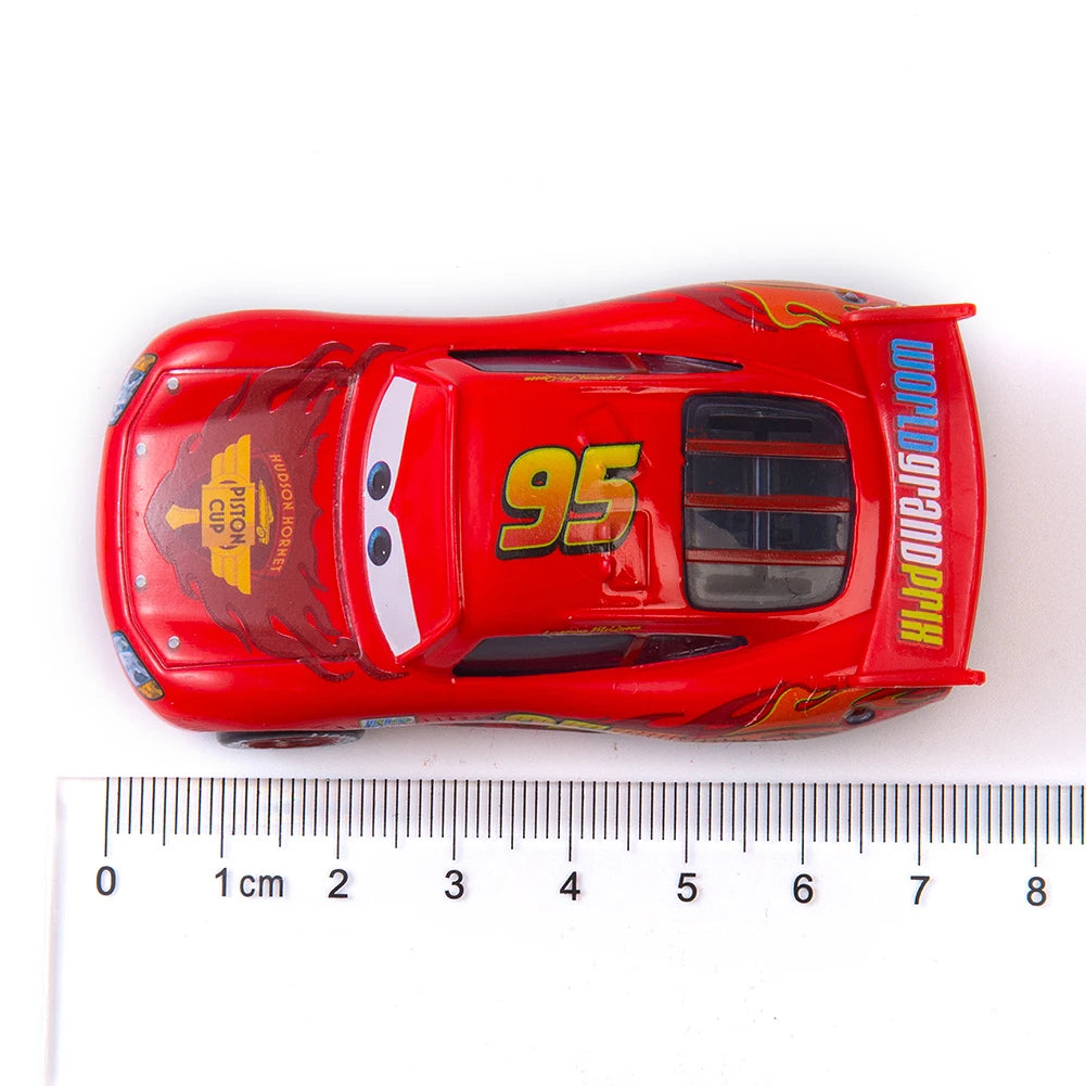 Disney Pixar Cars 3 Lightning McQueen Diecast Toy – 1:55 Alloy Car